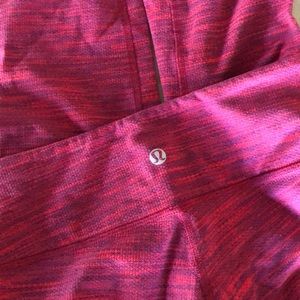 Amazing size 4 Lululemon leggings!!